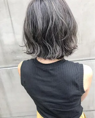 ショート カラー 【渋谷で人気】艶髪× 髪質改善/ツヤカラーのヘアスタイル