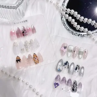 カラー アイ ໒꒱のネイルデザイン