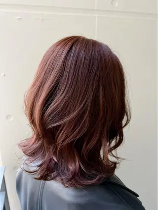 ミディアム カラー 吉田 淳則のヘアスタイル