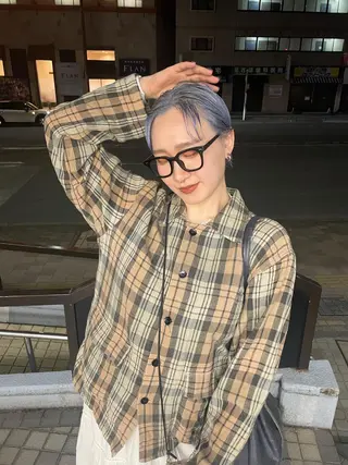 ショート カラー 💙韓国レイヤー 寒色カラー💙のヘアスタイル