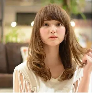 セミロング ロング カラー 竹嶌 健吾のヘアスタイル