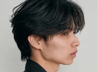 ショート パーマ メンズ 山梨メンズパーマ 波巻きパーマ石原大地のヘアスタイル