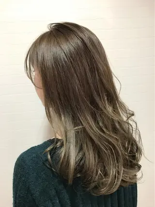 セミロング カラー 🌈白髪ぼかし特化 🌈naokoのヘアスタイル