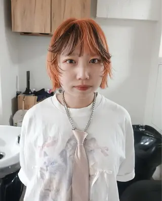 ショート カラー ヘアアレンジ mitsuki ブリーチモデルのヘアスタイル