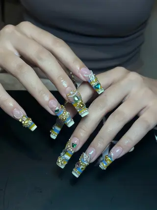 ネイル Eli Muse 新宿ネイルのネイルデザイン