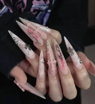 ネイル Ami Meliaのネイルデザイン
