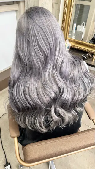 ロング 中道 晶のヘアスタイル