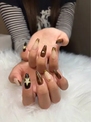 ネイル LUANA NAILのネイルデザイン