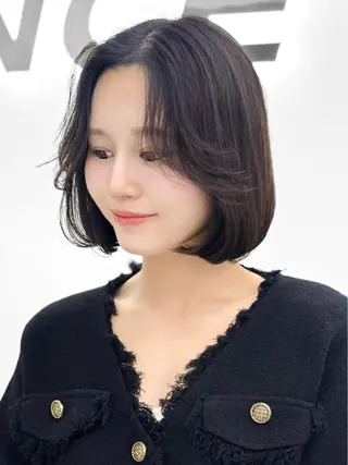 ショート カラー ヘアアレンジ 縮毛矯正🤍 盛れるボブ/ひかりのヘアスタイル