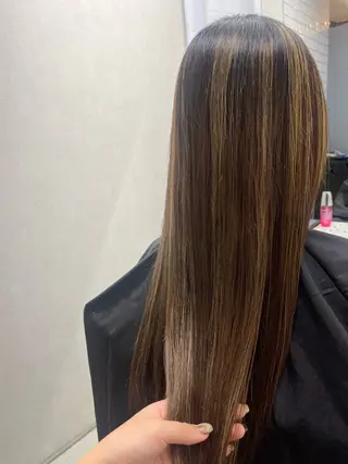 ロング share天王寺 yuhaのヘアスタイル