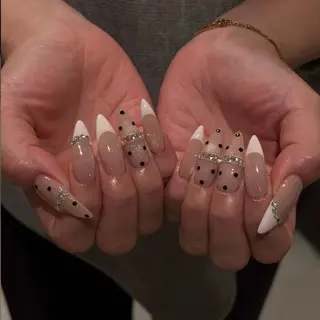 ネイル Luna Gladeのネイルデザイン