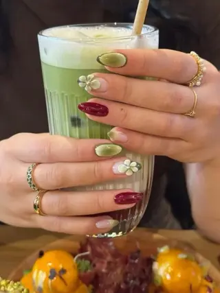 ネイル HerNails  Yokosukaのネイルデザイン