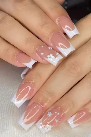 ネイル Suka ANA.CHUOのネイルデザイン