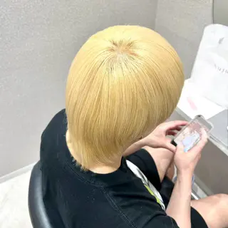 ショート カラー メンズ 🩵ブリーチカラー MIORI🩵のヘアスタイル