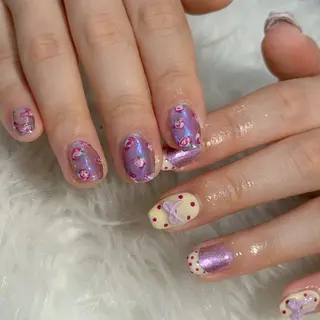 ネイル LAVISH nanamiのネイルデザイン