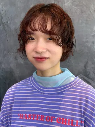 ショート パーマ 淀 小南津のヘアスタイル