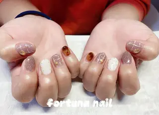 ネイル Nail •Head スパFortunaのネイルデザイン