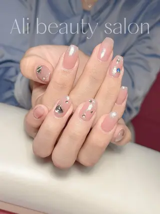 ネイル Ali 新小岩 ネイル専門のネイルデザイン