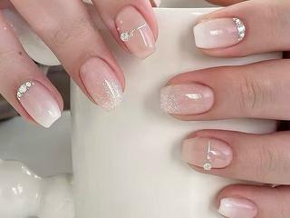 ネイル Saran Nailstudioのネイルデザイン