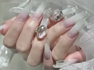 ネイル D-BEAUTY Nailsalonのネイルデザイン
