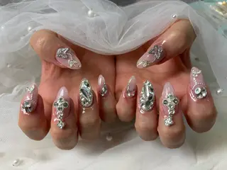 ネイル Queennail 北堀江megumiのネイルデザイン