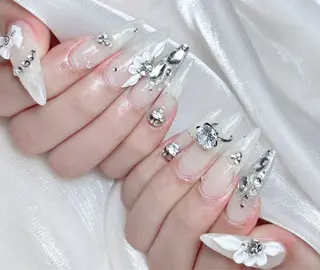 ネイル M🌷nail 長さだし専門店のネイルデザイン