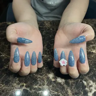 ネイル IROHA nail Ami🐊🎀のネイルデザイン