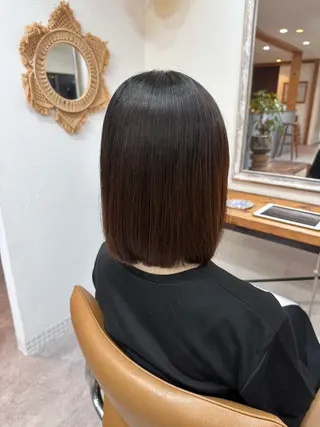 ミディアム 松﨑 璃咲のヘアスタイル