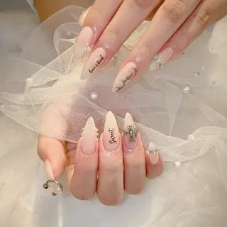 ネイル DG nailのネイルデザイン