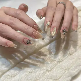 ネイル Huyn Nail Shinjyukuのネイルデザイン