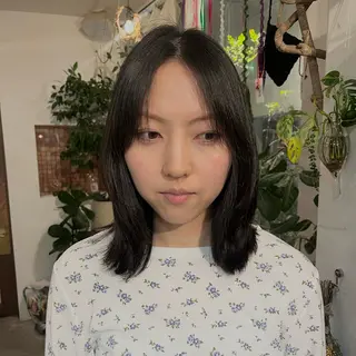 ミディアム 高原 優のヘアスタイル