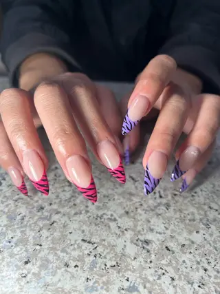 ネイル nailroom sb𓈒𓂂𓏸のネイルデザイン