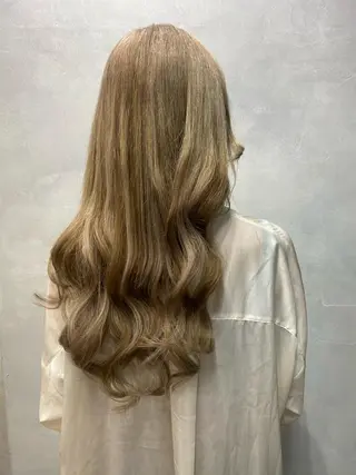 セミロング カラー ヘアアレンジ FAAM Tsuneのヘアスタイル