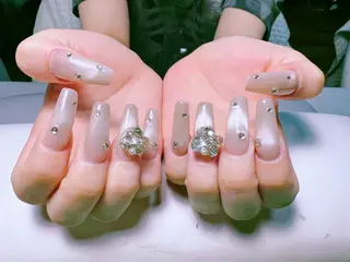 ネイル 西岡 真由美のネイルデザイン