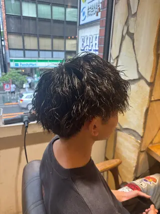 ショート パーマ メンズ 新宿/ 新井彩斗のヘアスタイル