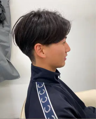 ミディアム メンズカット×パーマ ✂️今井魁人✂️のヘアスタイル