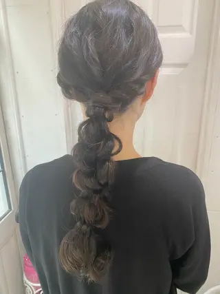 ヘアアレンジ uros.中目黒 moekaのヘアスタイル