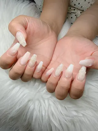 ネイル Lee Nailsのネイルデザイン