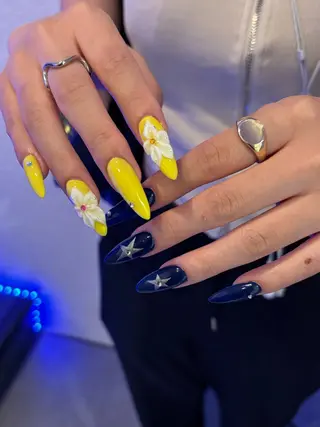 ネイル zuki🌔 堺筋本町 ネイルのネイルデザイン