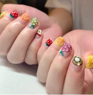 ネイル Nail salon viewt55☺︎のネイルデザイン