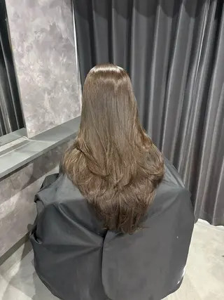 カラー nameless miichiのヘアスタイル