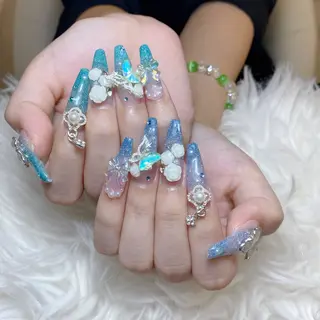 ネイル Anh Nail 歌舞伎町のネイルデザイン