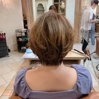 ショート パーマ 森 早希絵のヘアスタイル