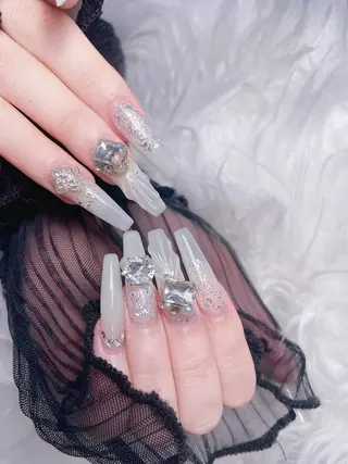 ネイル Mika Nails 心斎橋のネイルデザイン