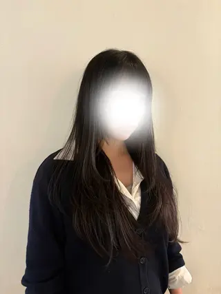 ロング 関 明日花のヘアスタイル