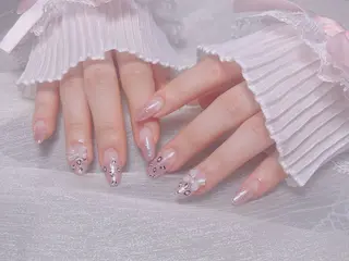 ネイル KARI ネイルサロンのネイルデザイン