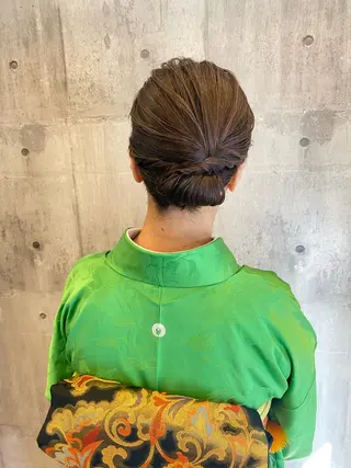 ミディアム ヘアアレンジ mo moのヘアスタイル
