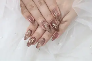 ネイル Leonie ｵｵｲのネイルデザイン