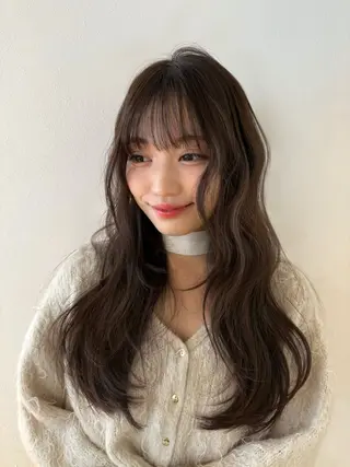 ロング カラー TRENCH　相澤 果歩のヘアスタイル