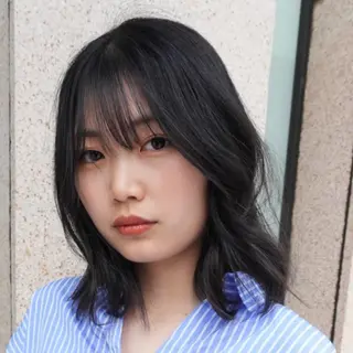 セミロング パーマ ❇️安達 優心❇️ レイヤー/艶髪特化のヘアスタイル